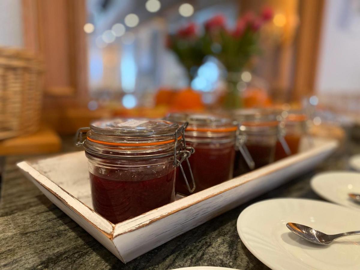 Hotel Goldener Loewe 졸렌로다 외부 사진